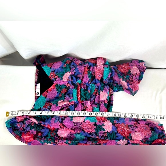 JUNIORS PUFF SLEEVE FLORAL CROP TOP - Picture 9 of 12